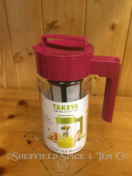 Takeya FLASH CHILL Iced Tea Maker 1 qt Raspberry